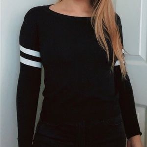 Fitted Black Sweater Knit Long Sleeve Top